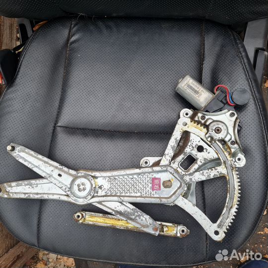 Стеклоподъемный механизм BYD F3 передний правый