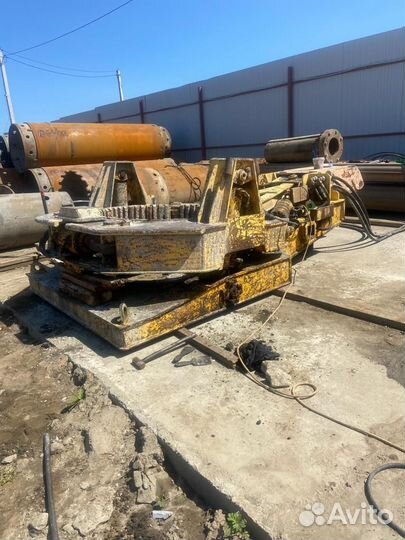 Обсадной стол Bauer 1200