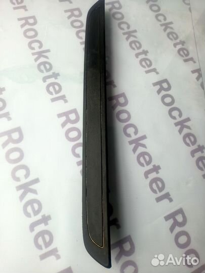 Накладка на порог передняя левая Toyota corolla 15