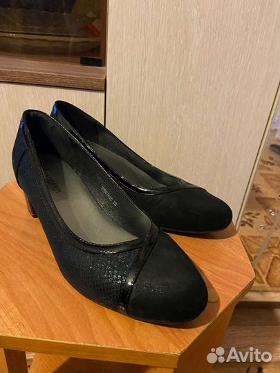 Туфли женские 38 размер