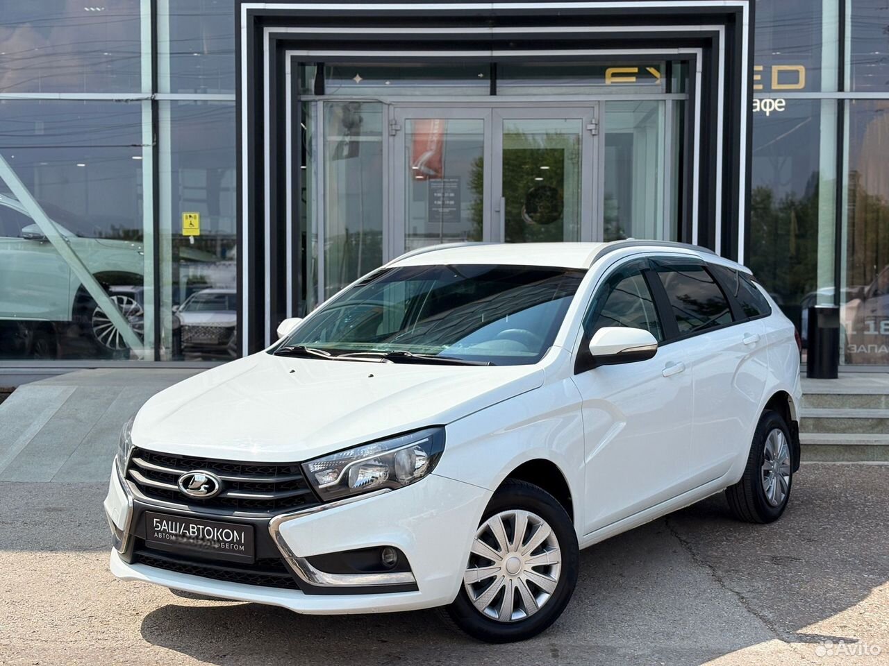 ВАЗ (LADA) Vesta 1.6 MT, 2018, 154 372 км