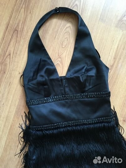 Платья вечерние разные новые