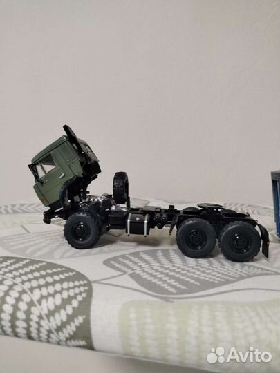 Модель камаз тягач, 44108 прицеп маз 93971