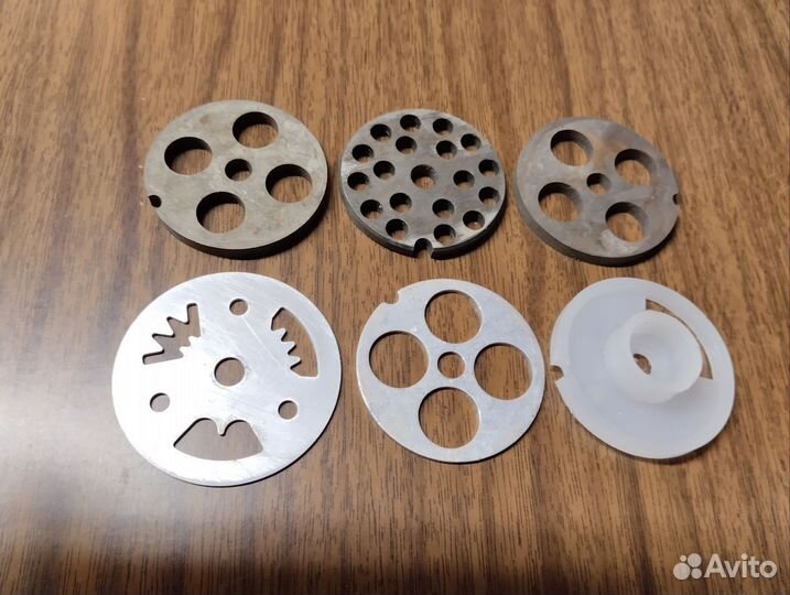 Комплектующие к мясорубке 