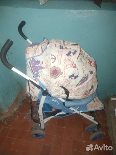 Коляска трость