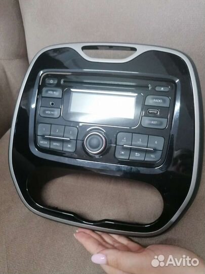 Штатная магнитола с Renault kaptur