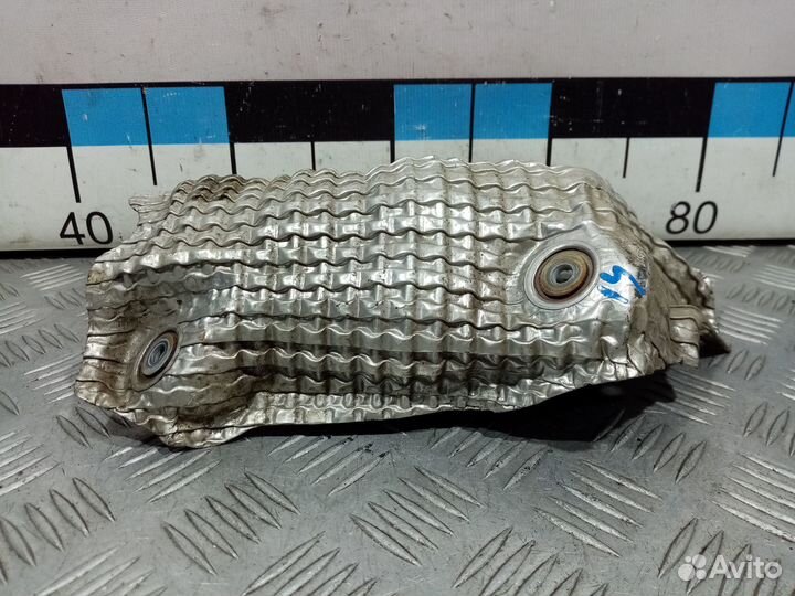 Б/У Экран тепловой выпускного коллектора#002