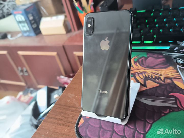 iPhone Xs, 256 ГБ