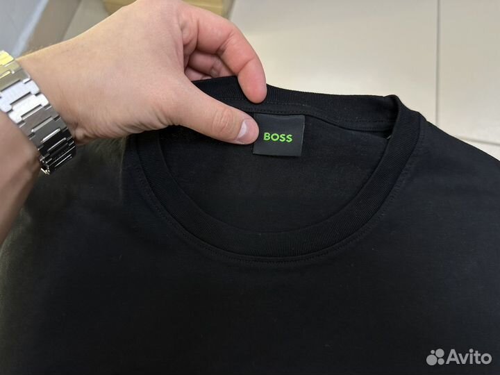Футболка boss размер XL (52)
