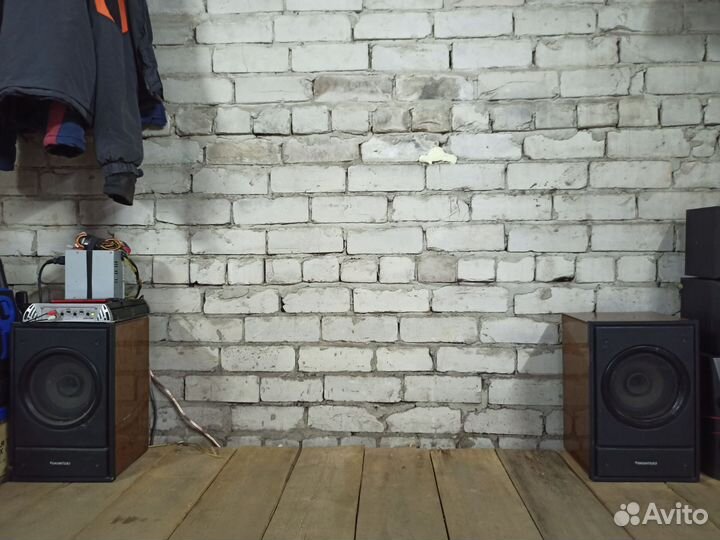 Большие колонки