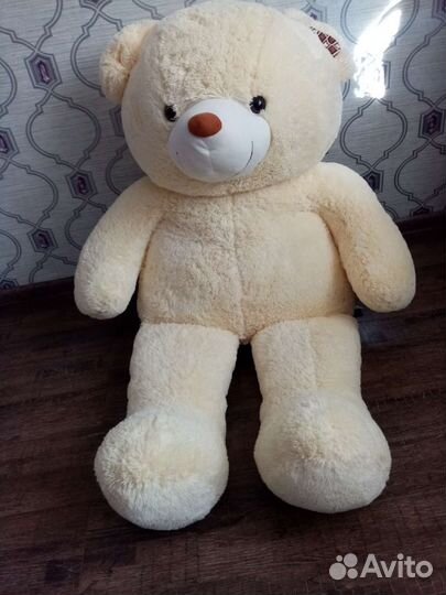 Большие плюшевые медведи