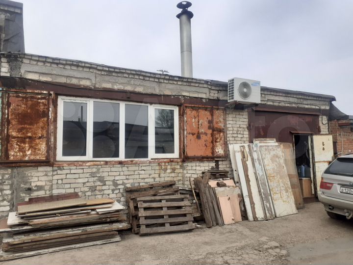 Гараж, > 30 м²