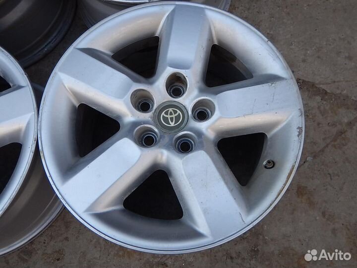 Комплект дисков литых R16 5*114,3 j7,0 ET35 DIA60