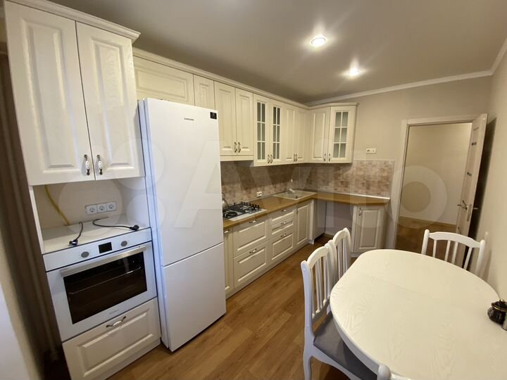 2-к. квартира, 53,5 м², 7/10 эт.