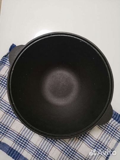 Сковорода WOK чугунная