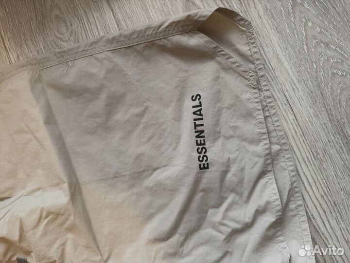 Шорты Essential