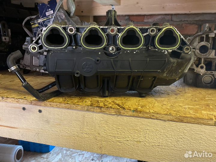 Впускной коллектор vag bby