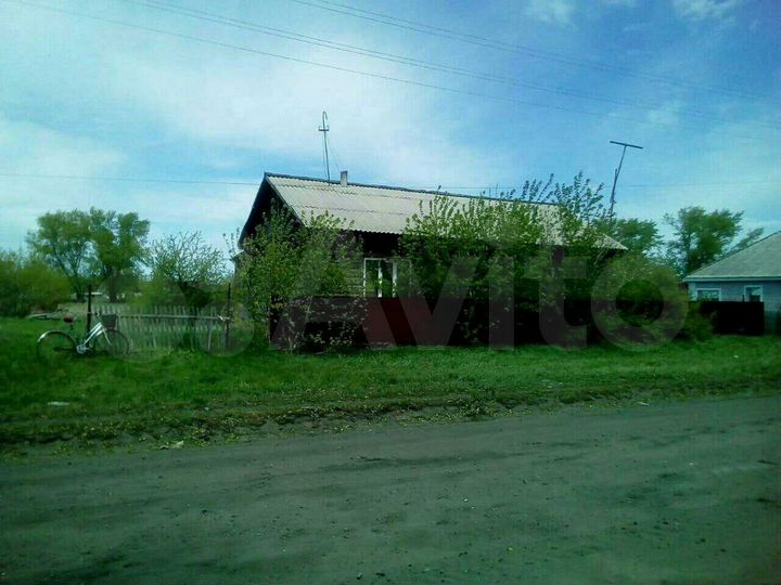 Дом 57 м² на участке 50 сот.