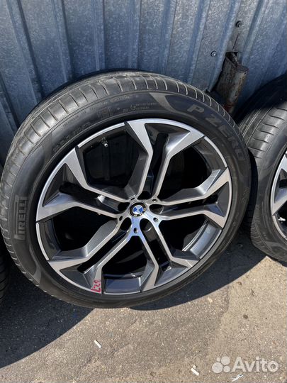 Комплект разношироких колёс Bmw X5 R21