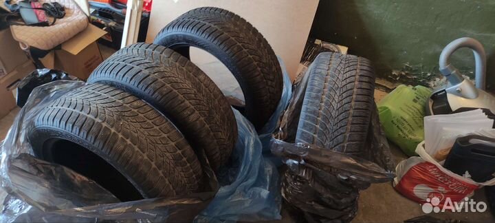 Dunlop SP Winter Sport 4D 225/50 R17 98H