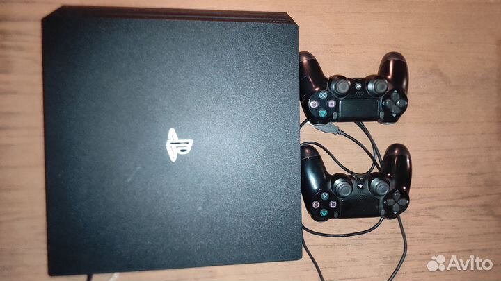 Sony PS4 pro 1tb