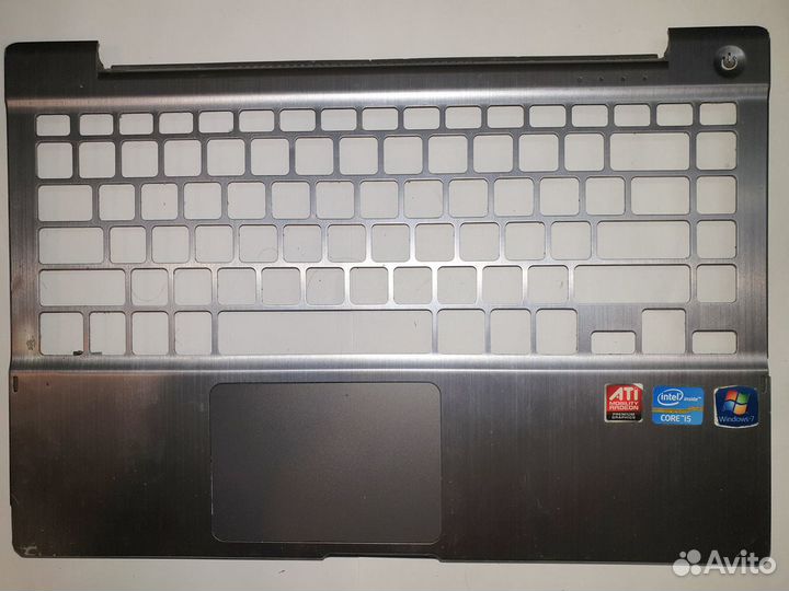 Корпус Samsung NP700Z3A и другие запчасти