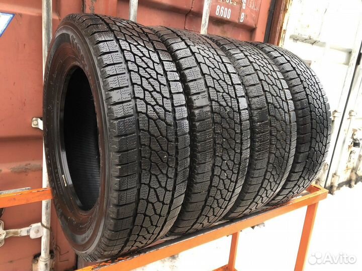 Firestone VanHawk 2 215/65 R16C