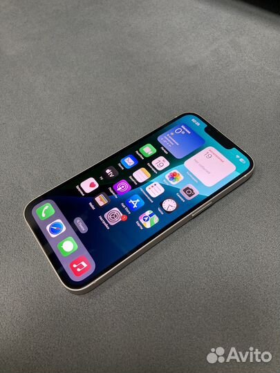 iPhone 13, 256 ГБ