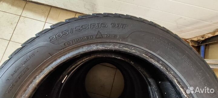 Sava Eskimo Stud 205/55 R16 27S