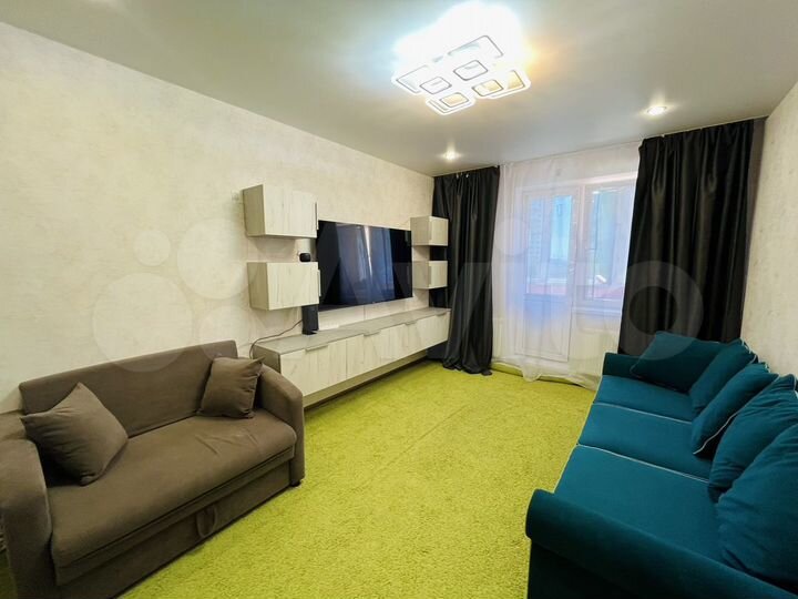 2-к. квартира, 56 м², 3/17 эт.