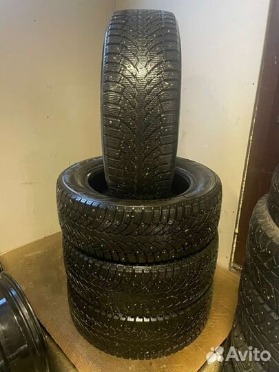 Pirelli Formula Ice 225/60 R17 99T