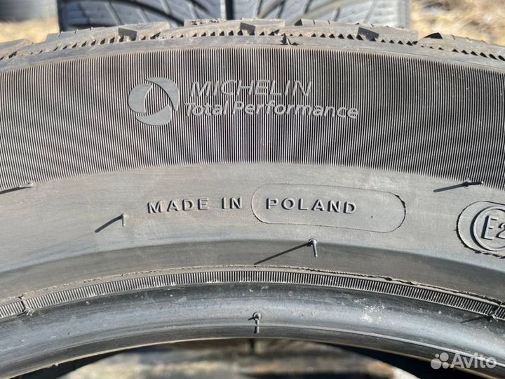 Michelin Pilot Alpin 5 SUV 275/45 R20