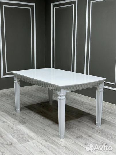 Стол для кухни. В наличии