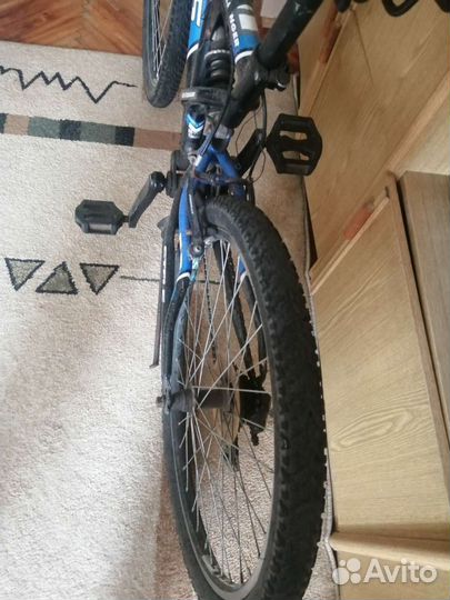 Велосипед Stels Challenger, рама 16, колеса 24 бу