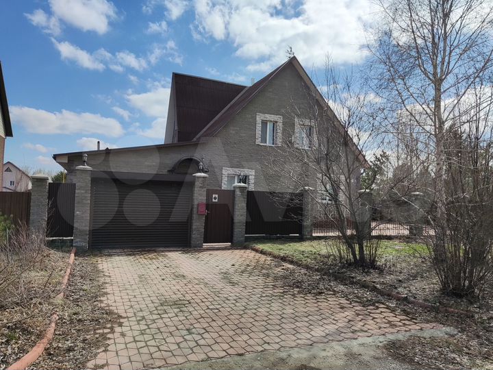 Коттедж 98 м² на участке 12 сот.