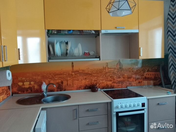 Кухонный гарнитур угловой бу