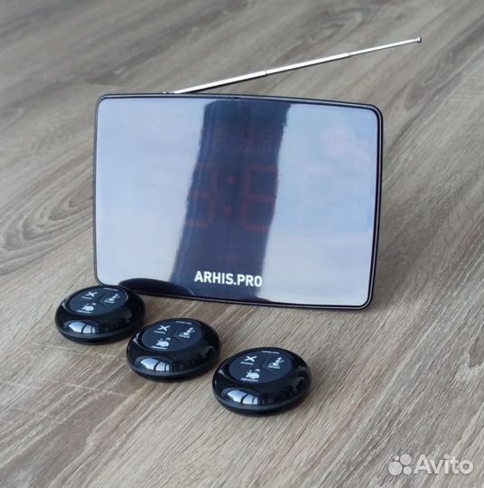 Кнопка вызова персонала в больнице и табло