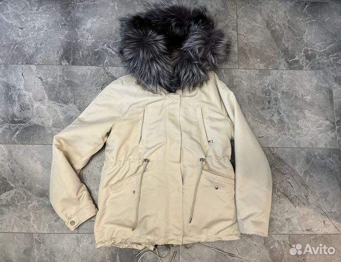 Зимняя парка с натуральным мехом новая