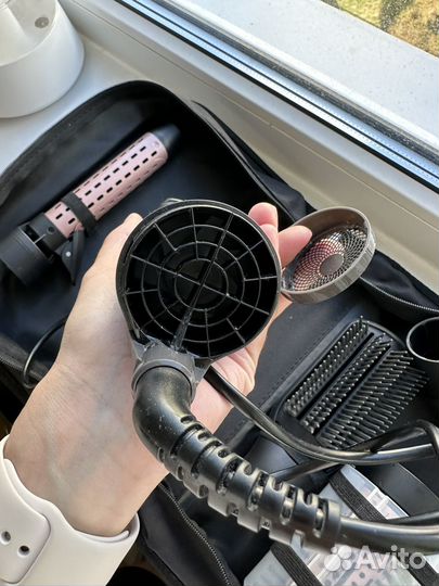 Фен-щетка Remington с вращающимися насадками