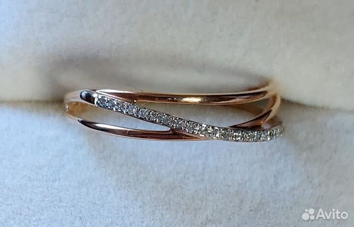 Золотое кольцо с бриллиантами