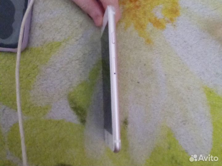 iPhone 6S, 16 ГБ