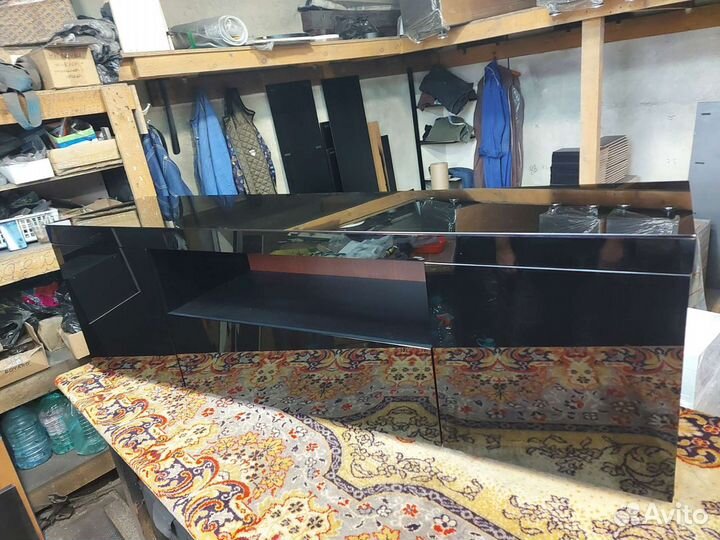 Тумба под телевизор