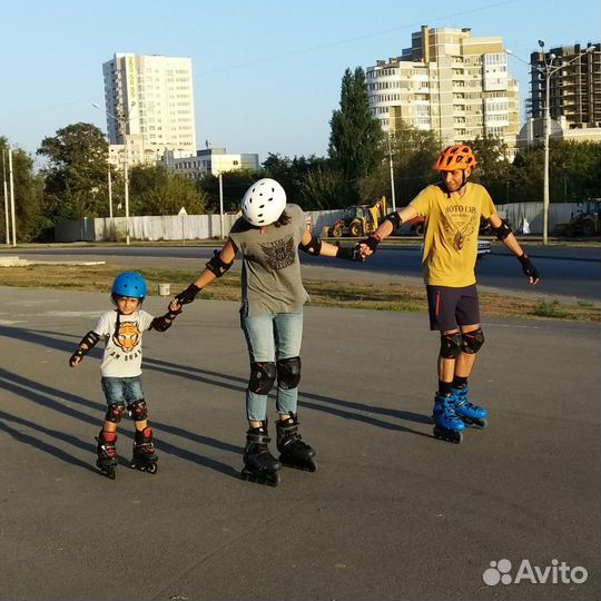 Школа катания. Инструктор. Тренер. Ролики. Скейт