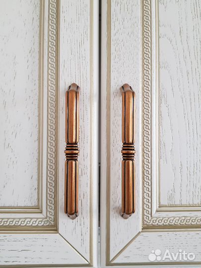 Мебельные ручки Италия