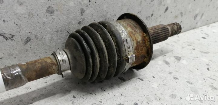 Полуось задняя левая Mitsubishi Outlander