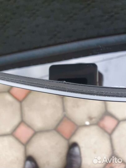 Лобовое стекло