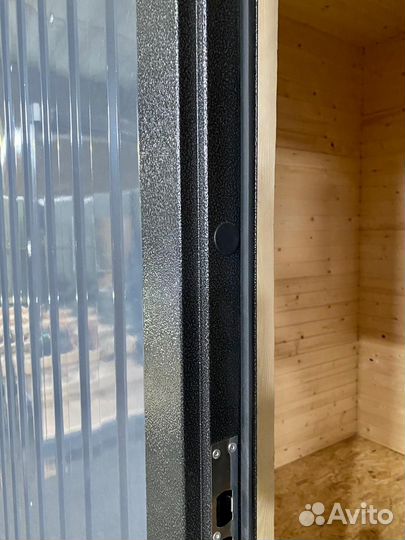 Блок-контейнер (бытовка) 