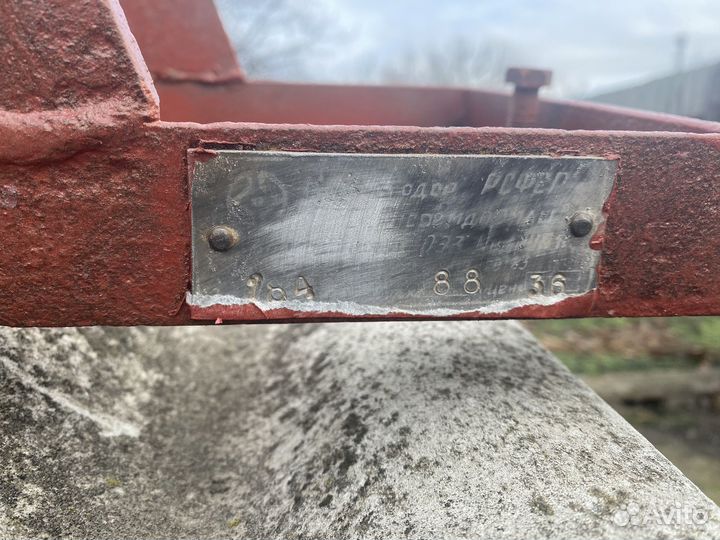 Опрокидыватель для авто