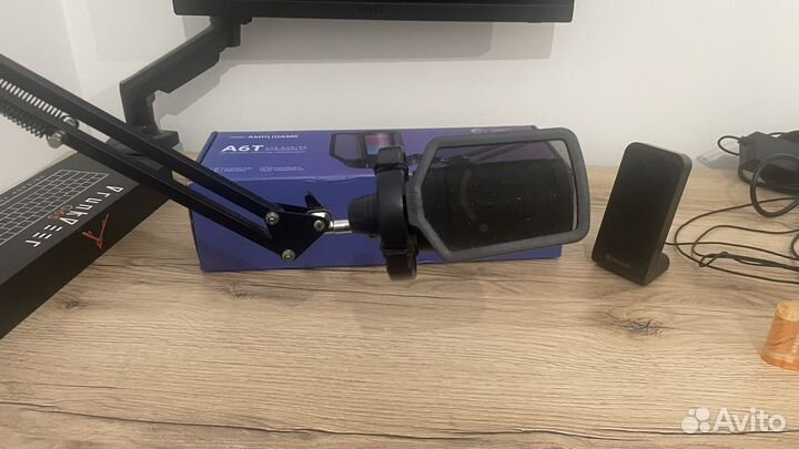 Микрофон Fifine A6T с пантографом