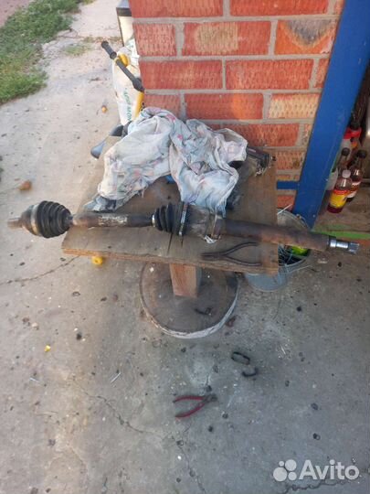 Привод правый форд фокус с макс2005 1.8 125л.с